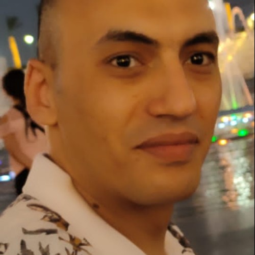 Blue  b. profile photo