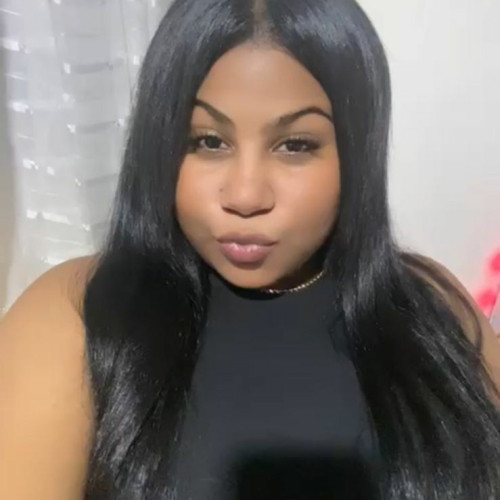 María  R. profile photo