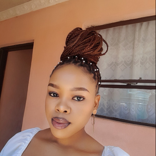 Teba H. profile photo