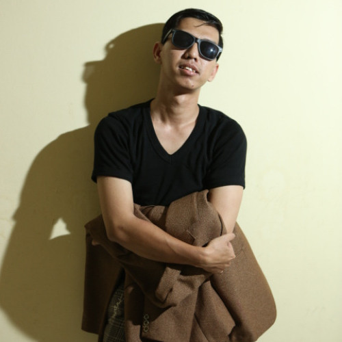 Yogi C. profile photo