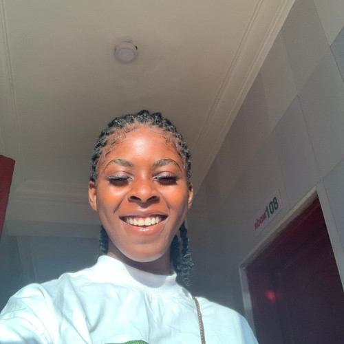 Maris  G. profile photo