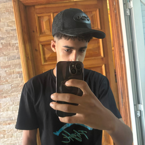 Ali F. profile photo