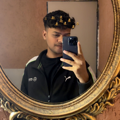 ayush k. profile photo