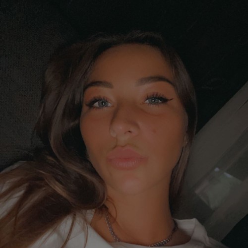 Romy W. profile photo