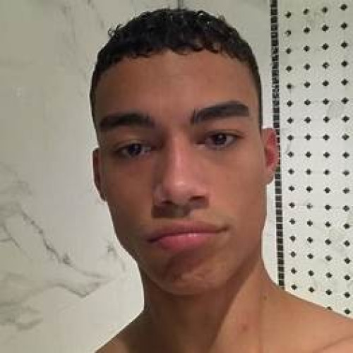Benzzo F. profile photo