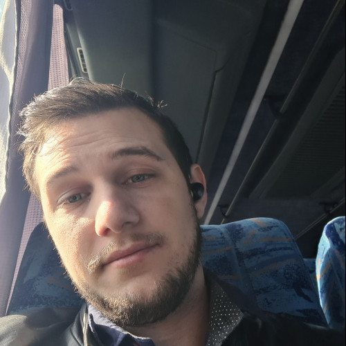 Roberto  D. profile photo