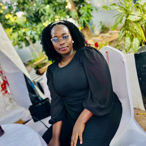 ROSE I. profile photo