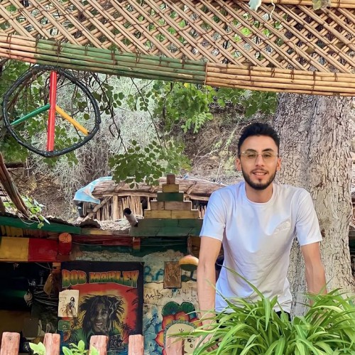 Hamza K.