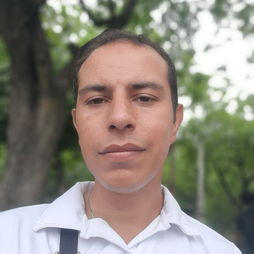 Henry  . profile photo