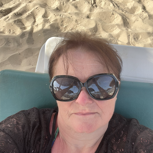 Debra R. profile photo