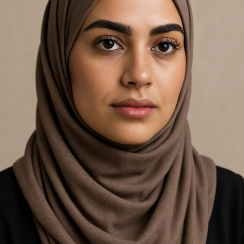 Aicha  A.
