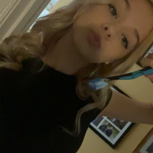 Lena J. profile photo