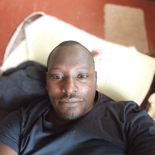 Amos  M. profile photo