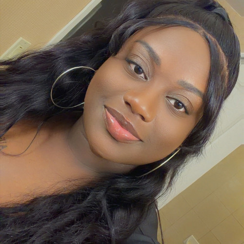 Tia R. profile photo