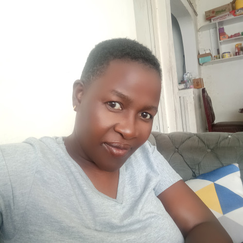 Lucy t. profile photo