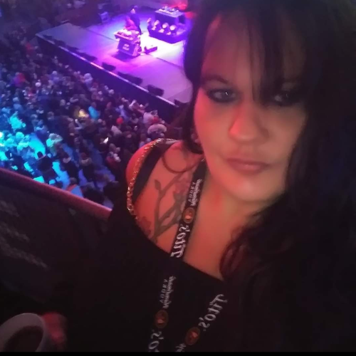 Tonya  R.