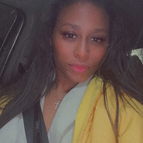 Nia D. profile photo