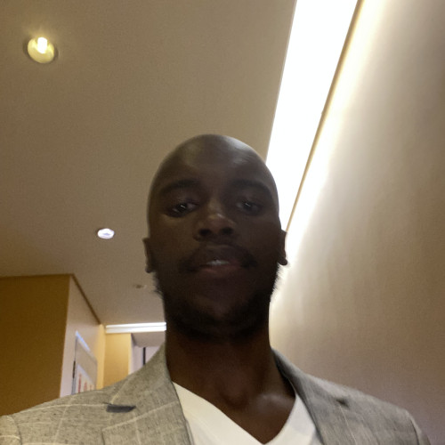 Azola S. profile photo
