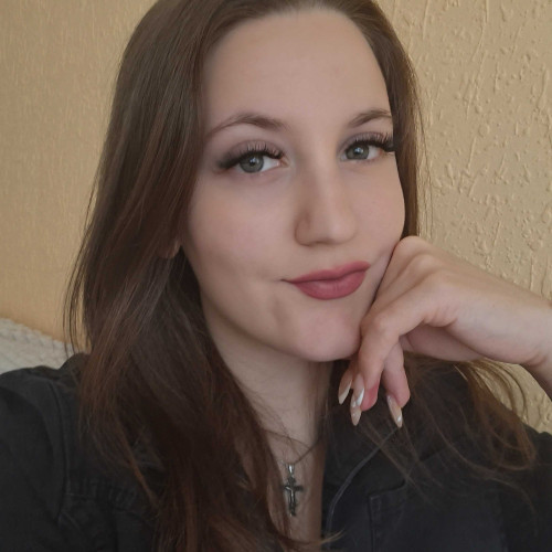 Tina H. profile photo