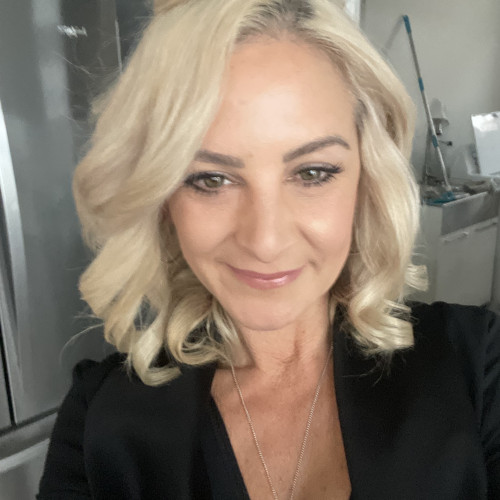 Christy  D. profile photo