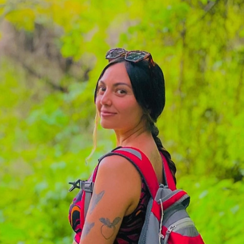 ailym r. profile photo