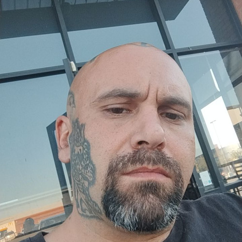 Nicholas L. profile photo