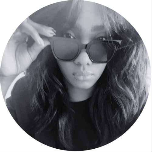 annick b.