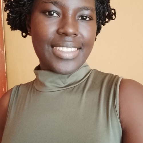 Maya W. profile photo