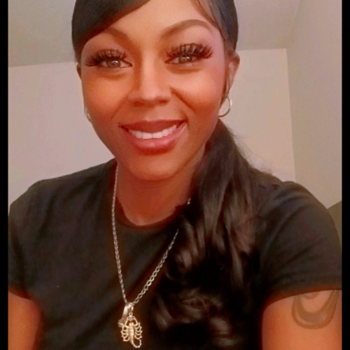 Dee S. profile photo