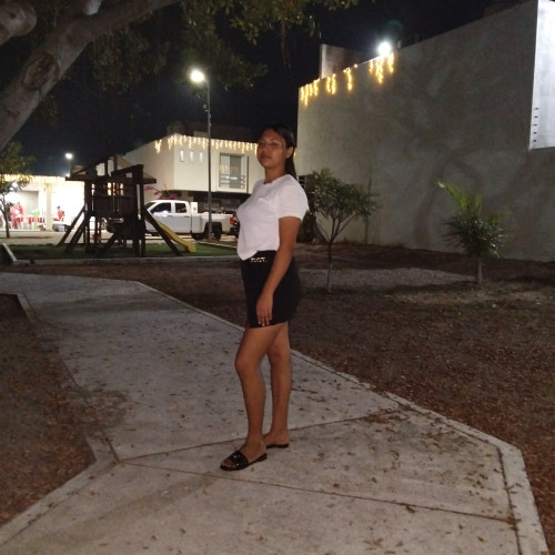 Anjela R. profile photo