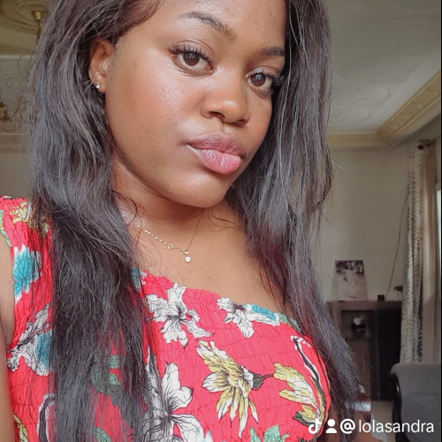 Lola N. profile photo