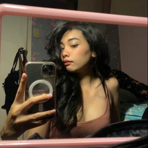 Mae B. profile photo