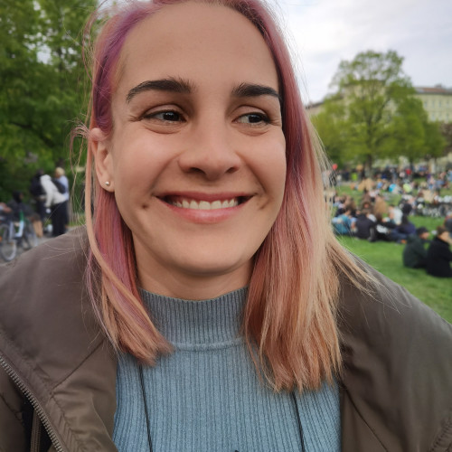 Claudia  A. profile photo