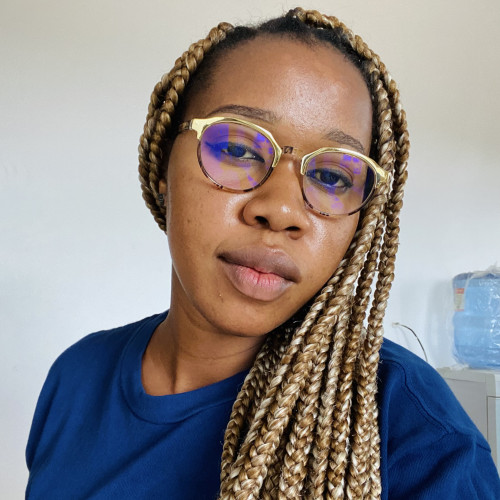 Ezyne O. profile photo