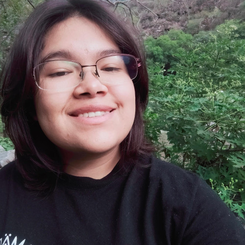 Yareli C. profile photo