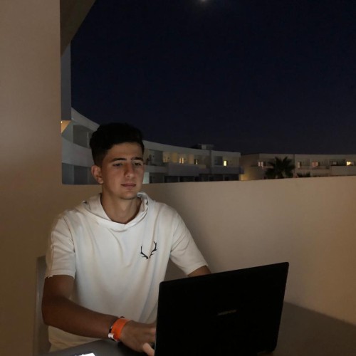 Mehdi R.