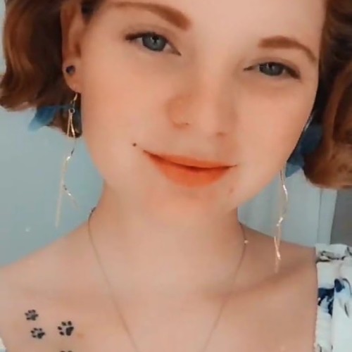 Lily D.
