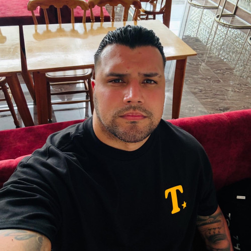 Santiago  C. profile photo