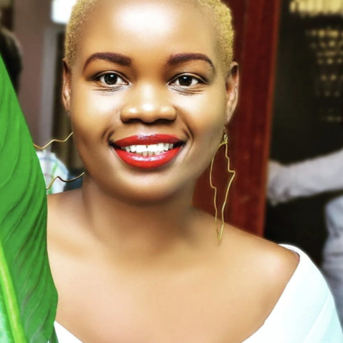 Bee B. profile photo