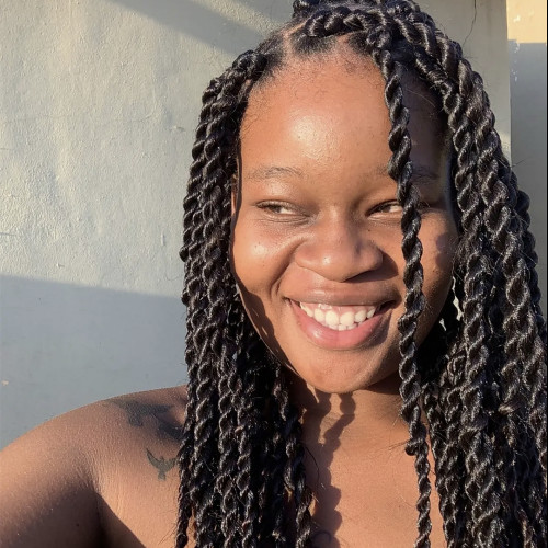 Veliswa  D.