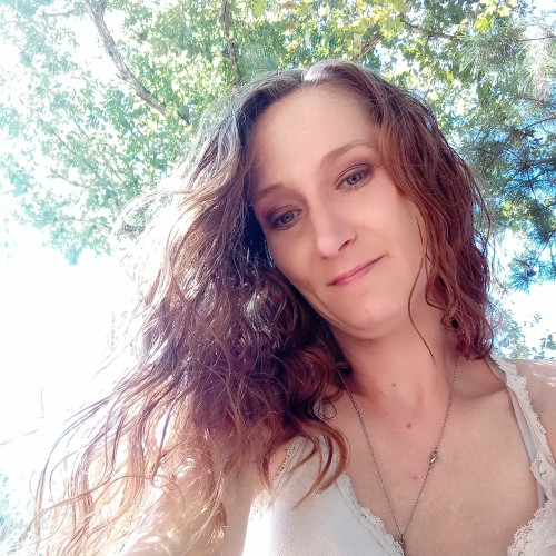 denise r. profile photo