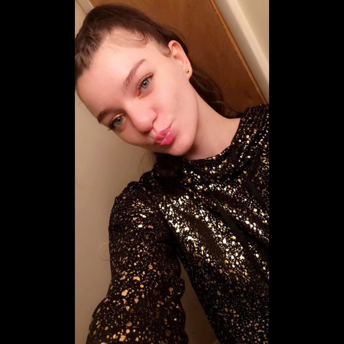 Shandi F. profile photo