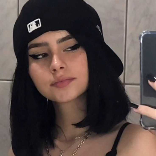 kizz m. profile photo