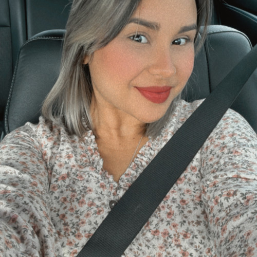 Thalia R. profile photo