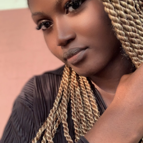 Nelly  B. profile photo