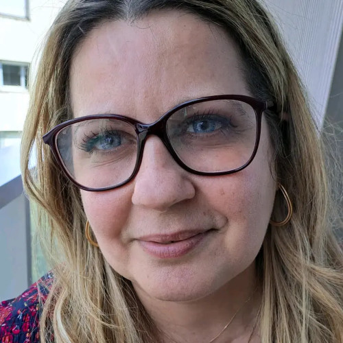 Naima H.