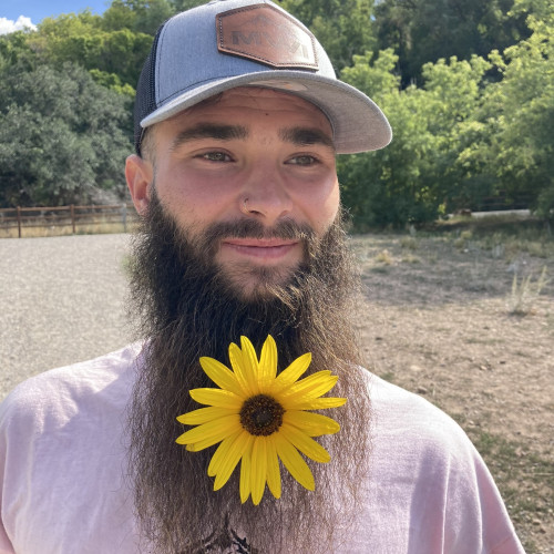 saxun i. profile photo