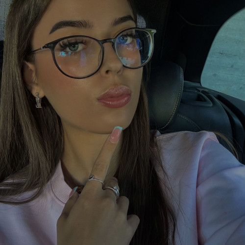 Natali M. profile photo