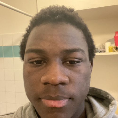 Junior  R. profile photo