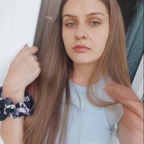 Simona R.